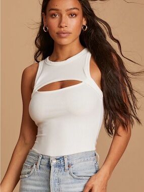 G/FORE White Ribbed Tank with Front Cutout